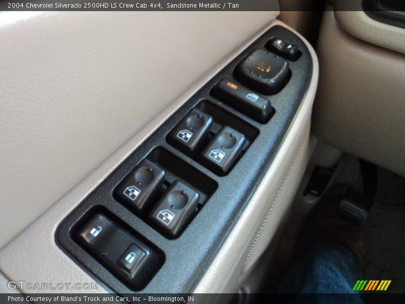 Sandstone Metallic / Tan 2004 Chevrolet Silverado 2500HD LS Crew Cab 4x4