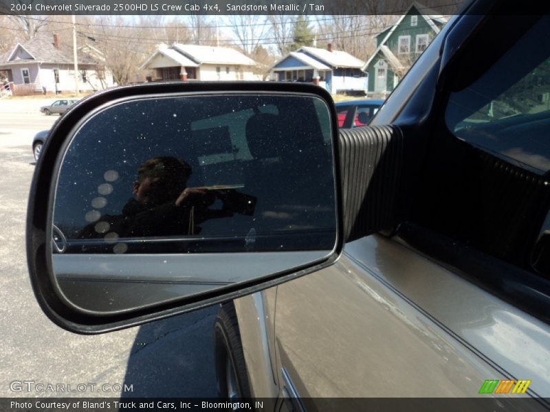 Sandstone Metallic / Tan 2004 Chevrolet Silverado 2500HD LS Crew Cab 4x4