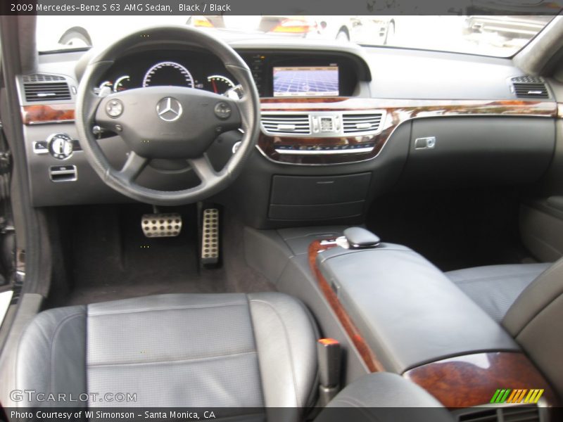 Dashboard of 2009 S 63 AMG Sedan