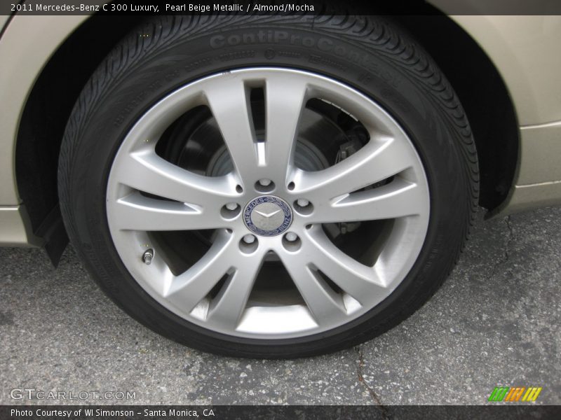 Pearl Beige Metallic / Almond/Mocha 2011 Mercedes-Benz C 300 Luxury