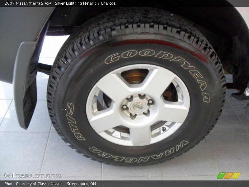  2007 Xterra S 4x4 Wheel