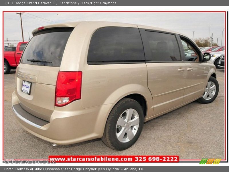 Sandstone / Black/Light Graystone 2013 Dodge Grand Caravan SE