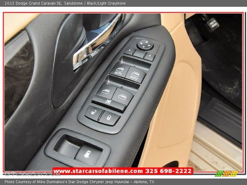 Sandstone / Black/Light Graystone 2013 Dodge Grand Caravan SE