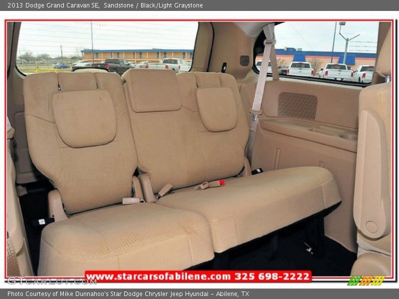 Sandstone / Black/Light Graystone 2013 Dodge Grand Caravan SE