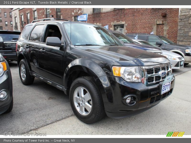 Tuxedo Black Metallic / Charcoal Black 2011 Ford Escape XLT