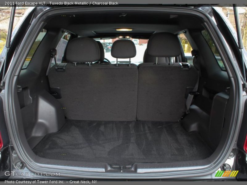 Tuxedo Black Metallic / Charcoal Black 2011 Ford Escape XLT