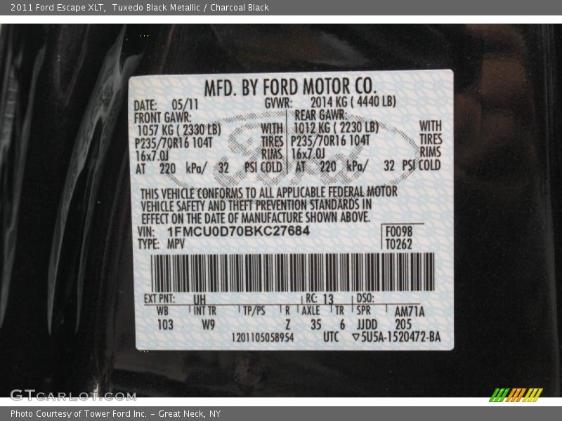 Tuxedo Black Metallic / Charcoal Black 2011 Ford Escape XLT