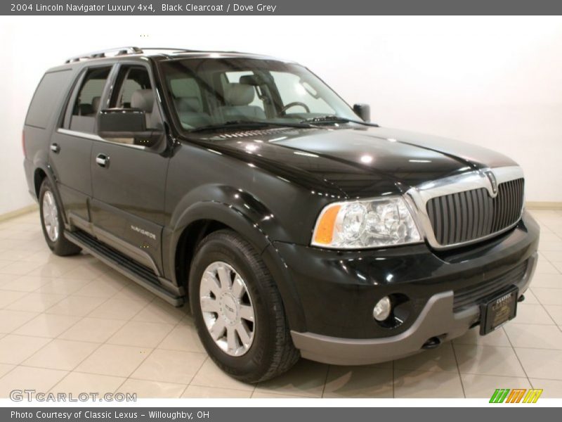 Black Clearcoat / Dove Grey 2004 Lincoln Navigator Luxury 4x4