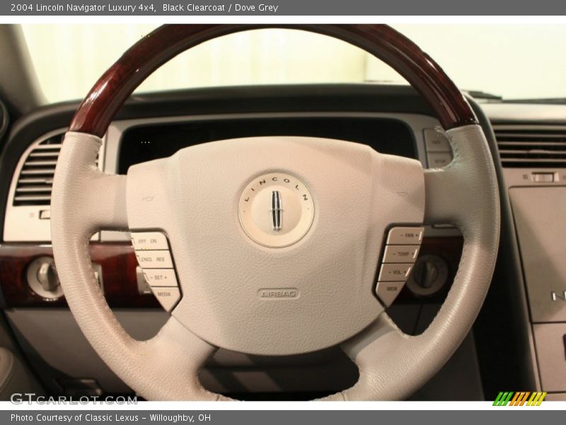 Black Clearcoat / Dove Grey 2004 Lincoln Navigator Luxury 4x4