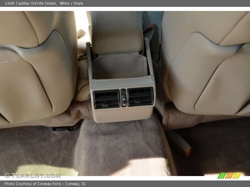 White / Shale 1998 Cadillac DeVille Sedan