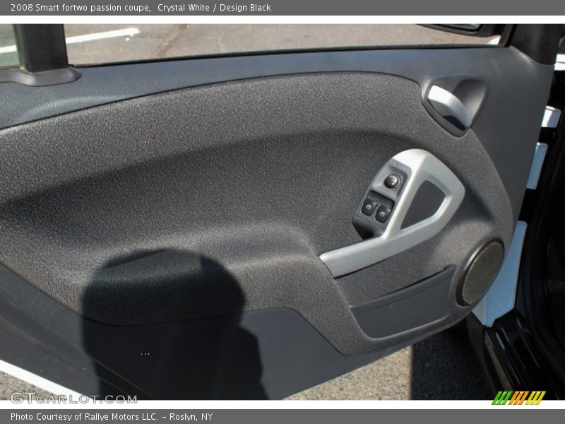 Crystal White / Design Black 2008 Smart fortwo passion coupe