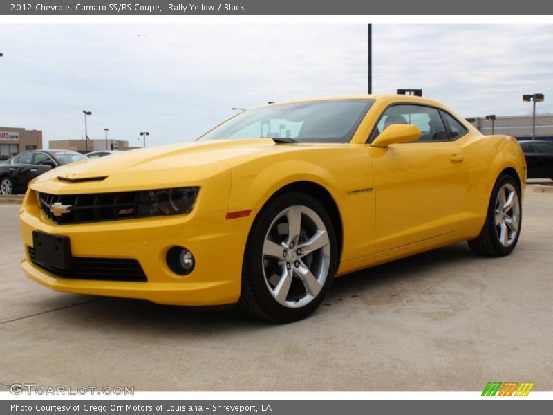 Front 3/4 View of 2012 Camaro SS/RS Coupe