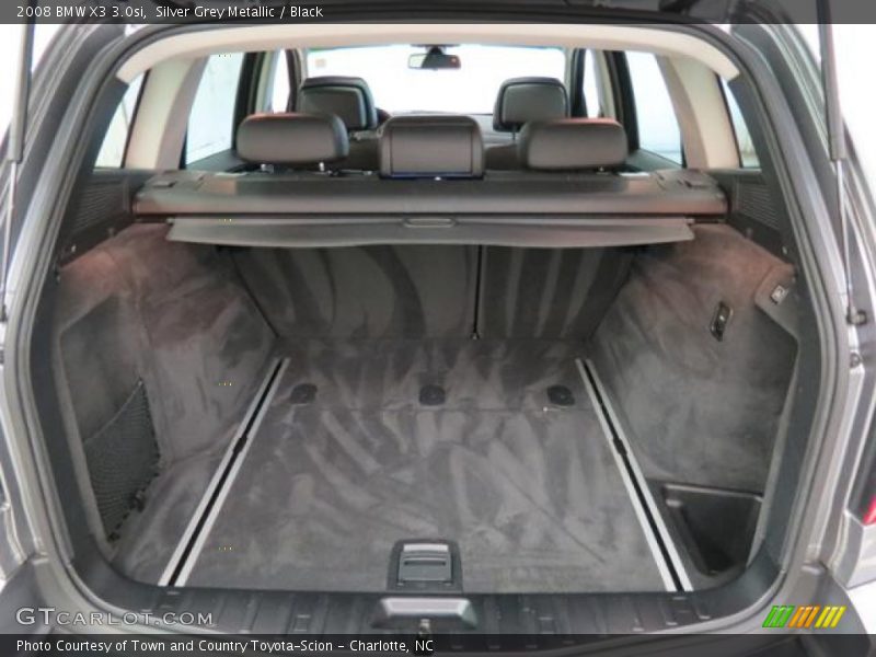  2008 X3 3.0si Trunk
