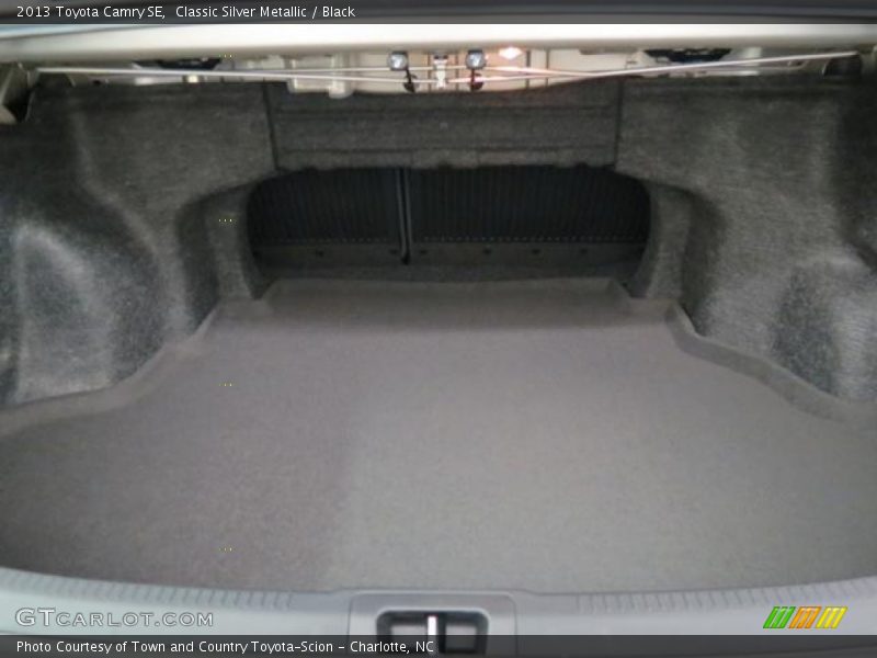 Classic Silver Metallic / Black 2013 Toyota Camry SE