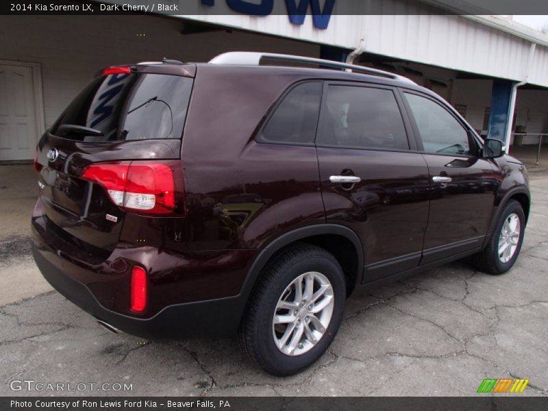 Dark Cherry / Black 2014 Kia Sorento LX