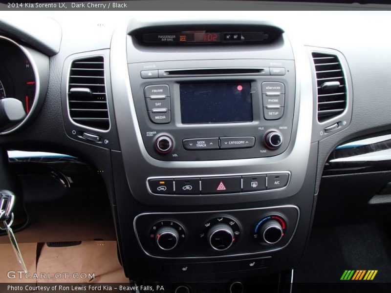 Dark Cherry / Black 2014 Kia Sorento LX