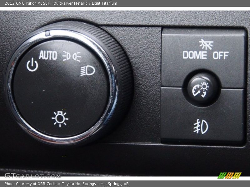 Controls of 2013 Yukon XL SLT