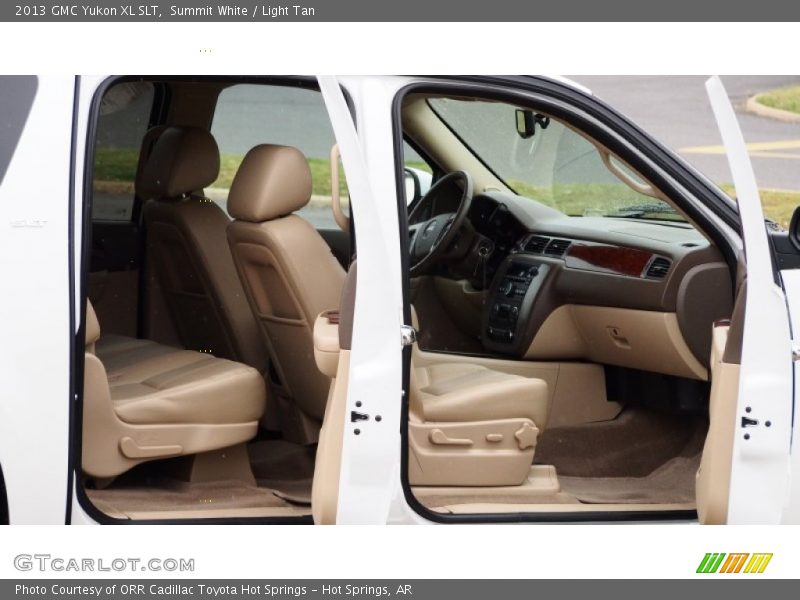 Summit White / Light Tan 2013 GMC Yukon XL SLT