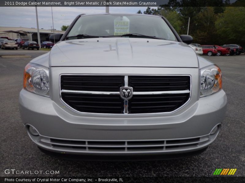 Bright Silver Metallic / Dark Slate/Medium Graystone 2011 Dodge Caliber Mainstreet
