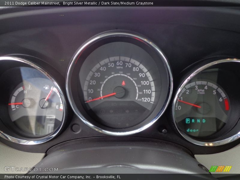 Bright Silver Metallic / Dark Slate/Medium Graystone 2011 Dodge Caliber Mainstreet