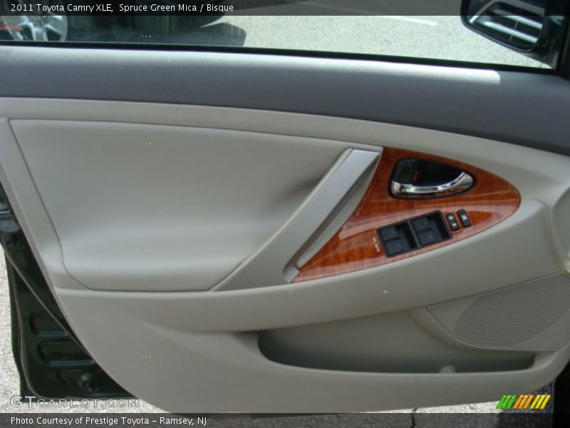 Spruce Green Mica / Bisque 2011 Toyota Camry XLE