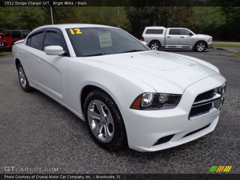 Bright White / Black 2012 Dodge Charger SXT