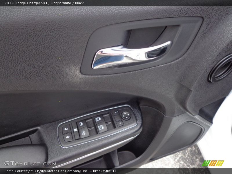 Bright White / Black 2012 Dodge Charger SXT
