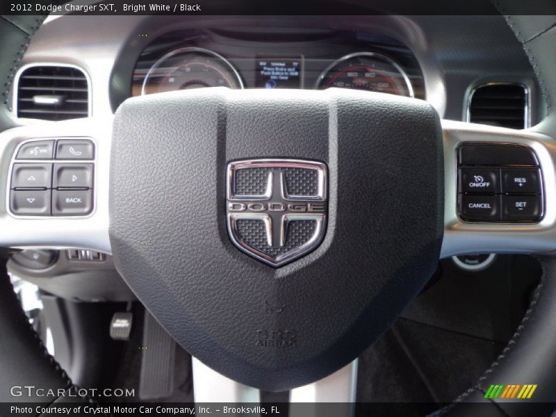 Bright White / Black 2012 Dodge Charger SXT
