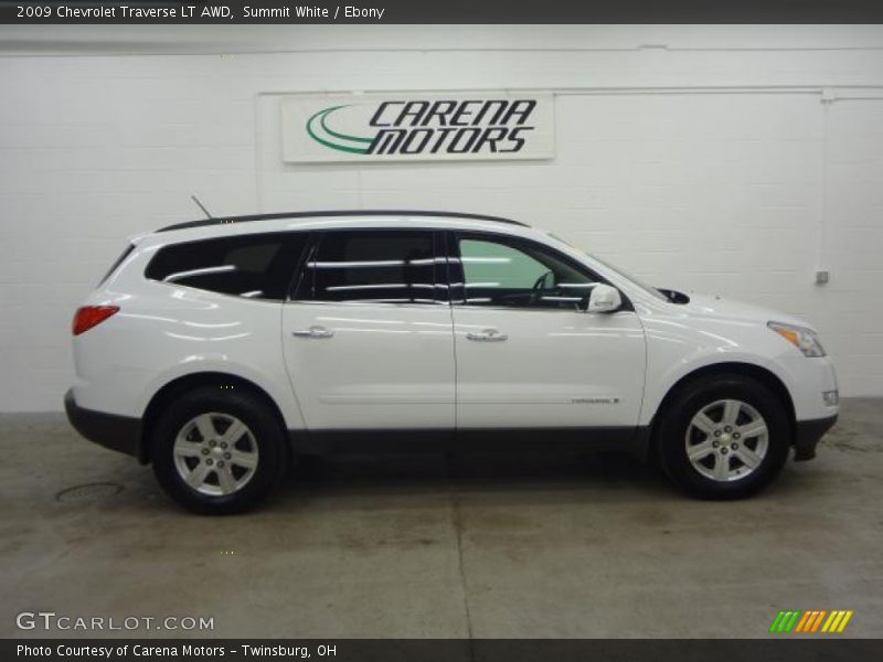 Summit White / Ebony 2009 Chevrolet Traverse LT AWD