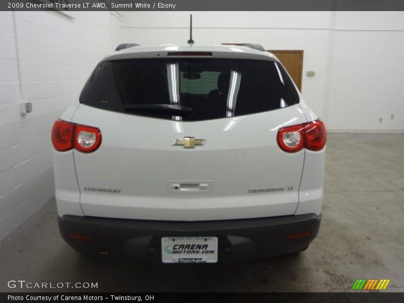 Summit White / Ebony 2009 Chevrolet Traverse LT AWD