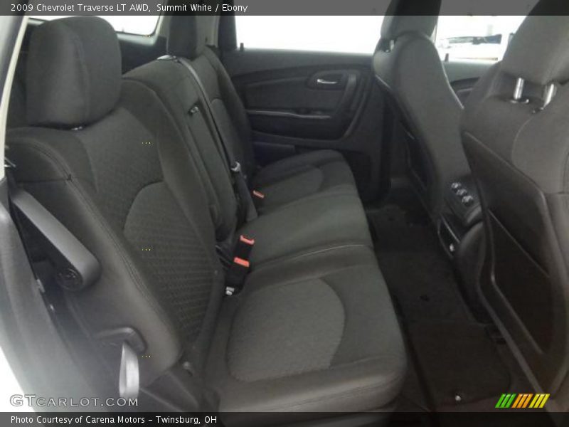 Summit White / Ebony 2009 Chevrolet Traverse LT AWD