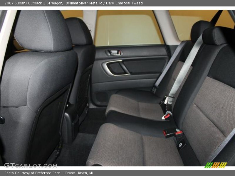 Brilliant Silver Metallic / Dark Charcoal Tweed 2007 Subaru Outback 2.5i Wagon