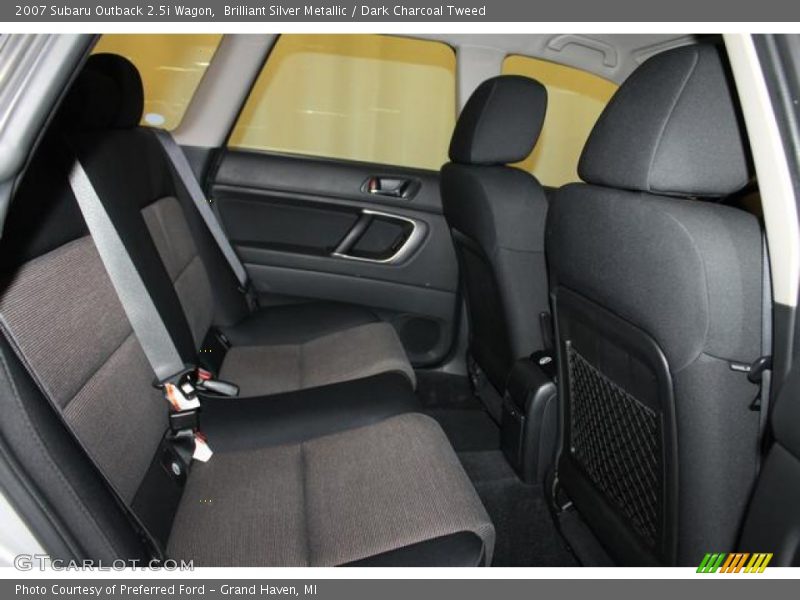 Brilliant Silver Metallic / Dark Charcoal Tweed 2007 Subaru Outback 2.5i Wagon