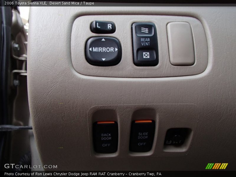 Desert Sand Mica / Taupe 2006 Toyota Sienna XLE
