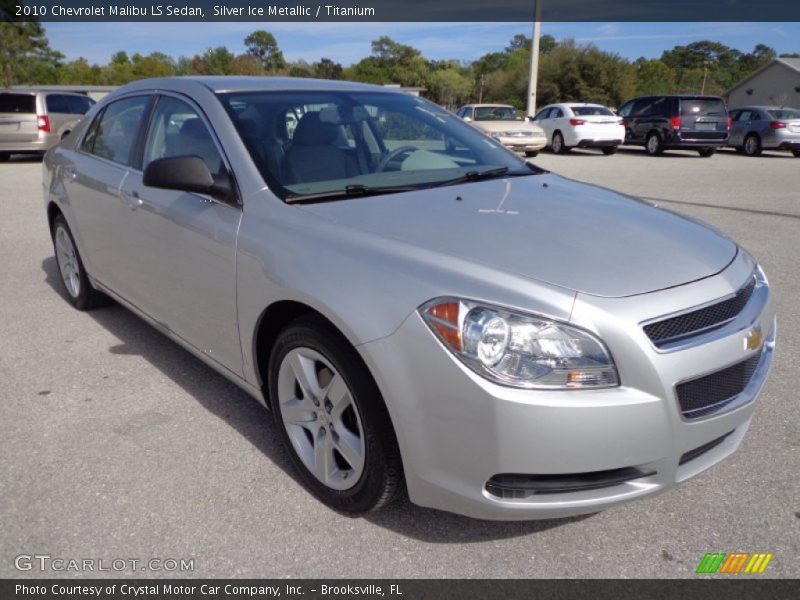 Front 3/4 View of 2010 Malibu LS Sedan