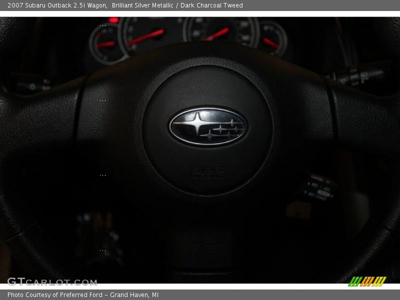 Brilliant Silver Metallic / Dark Charcoal Tweed 2007 Subaru Outback 2.5i Wagon