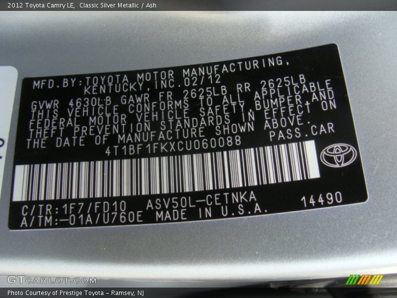 Classic Silver Metallic / Ash 2012 Toyota Camry LE