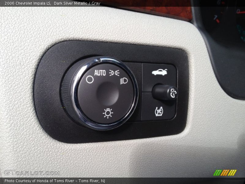 Controls of 2006 Impala LS