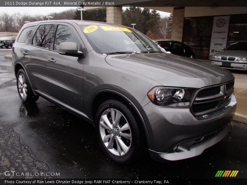 Front 3/4 View of 2011 Durango R/T 4x4