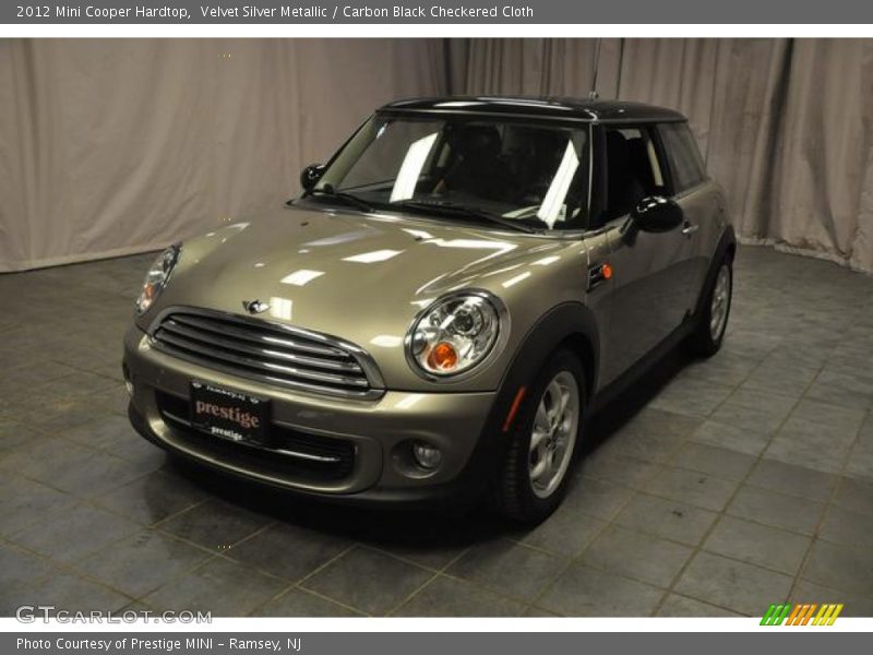 Velvet Silver Metallic / Carbon Black Checkered Cloth 2012 Mini Cooper Hardtop