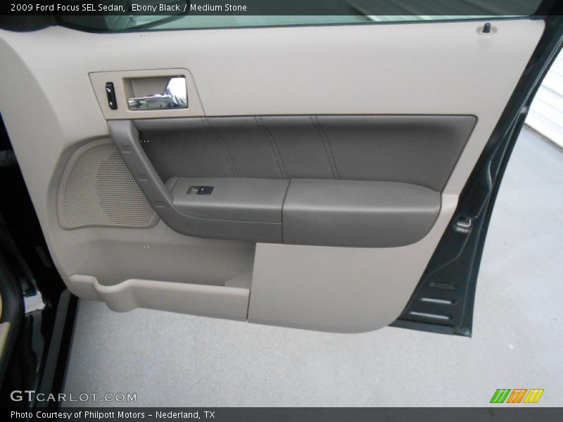 Ebony Black / Medium Stone 2009 Ford Focus SEL Sedan