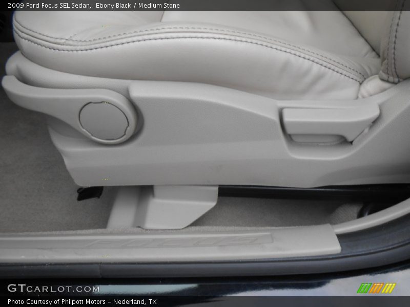 Ebony Black / Medium Stone 2009 Ford Focus SEL Sedan