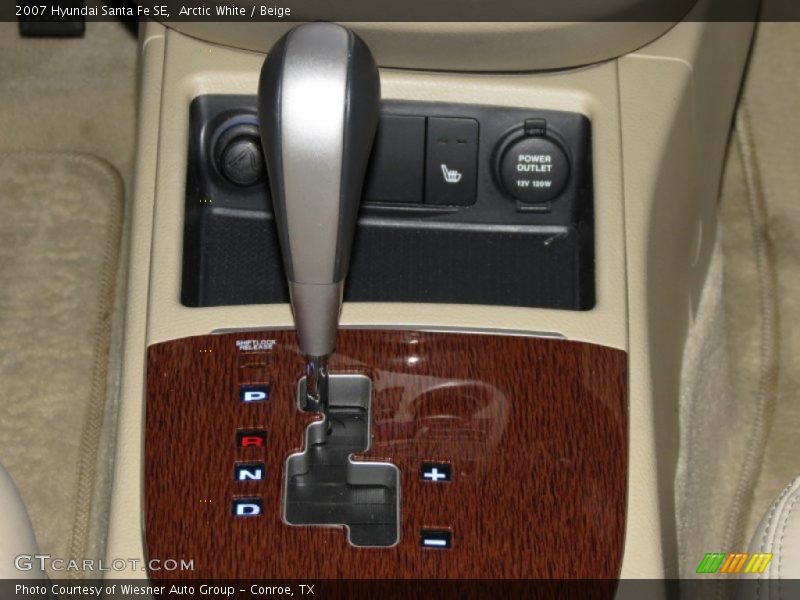 Arctic White / Beige 2007 Hyundai Santa Fe SE