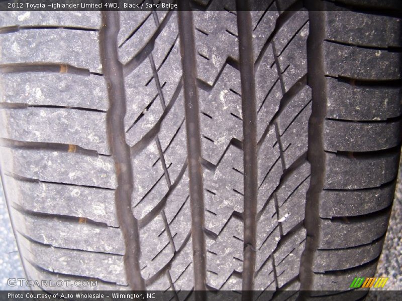 Black / Sand Beige 2012 Toyota Highlander Limited 4WD