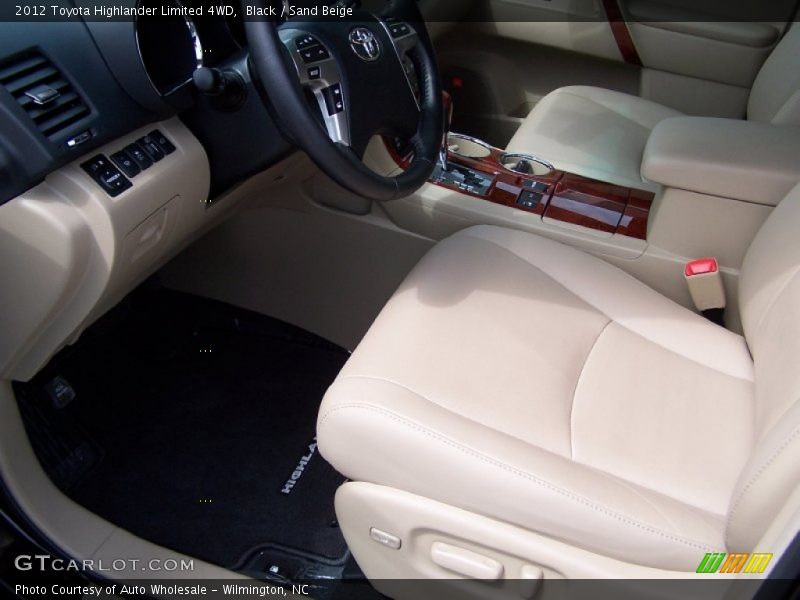 Black / Sand Beige 2012 Toyota Highlander Limited 4WD