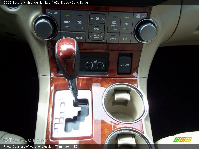 Black / Sand Beige 2012 Toyota Highlander Limited 4WD