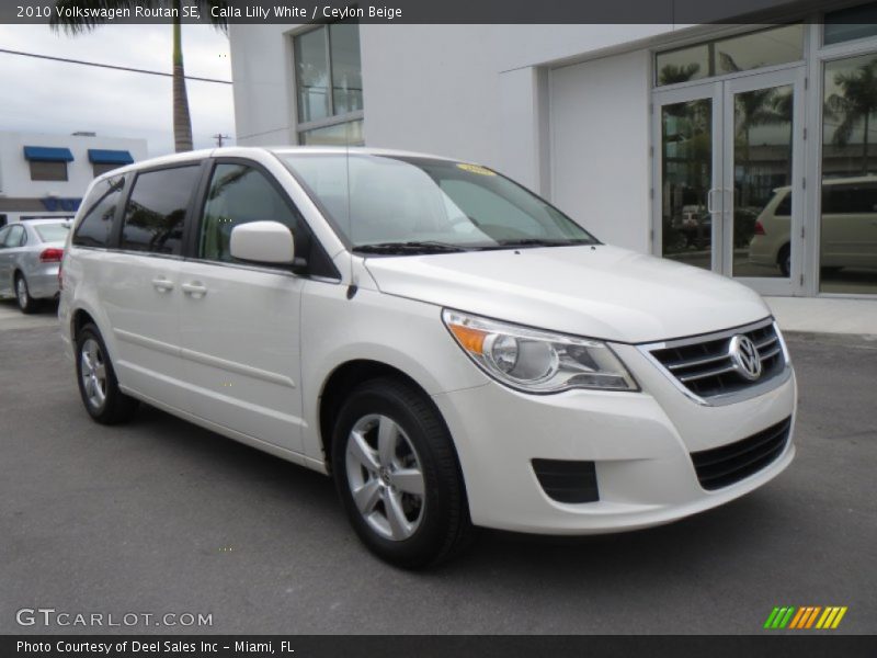 Calla Lilly White / Ceylon Beige 2010 Volkswagen Routan SE