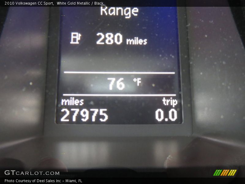 White Gold Metallic / Black 2010 Volkswagen CC Sport