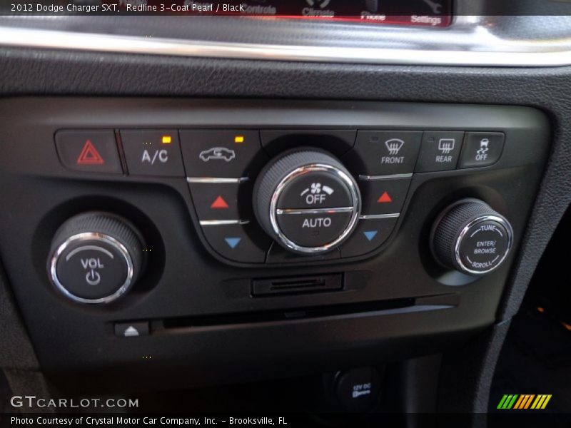 Redline 3-Coat Pearl / Black 2012 Dodge Charger SXT