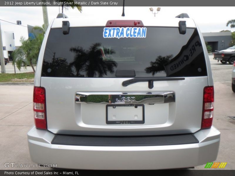 Bright Silver Metallic / Dark Slate Gray 2012 Jeep Liberty Latitude